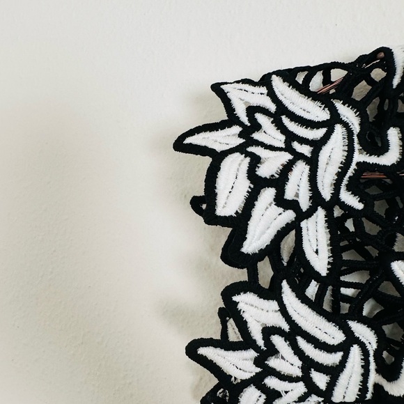 Gianni Bini Wild Flower Lace Midi Dress off shoulder bodycon - Picture 12 of 12